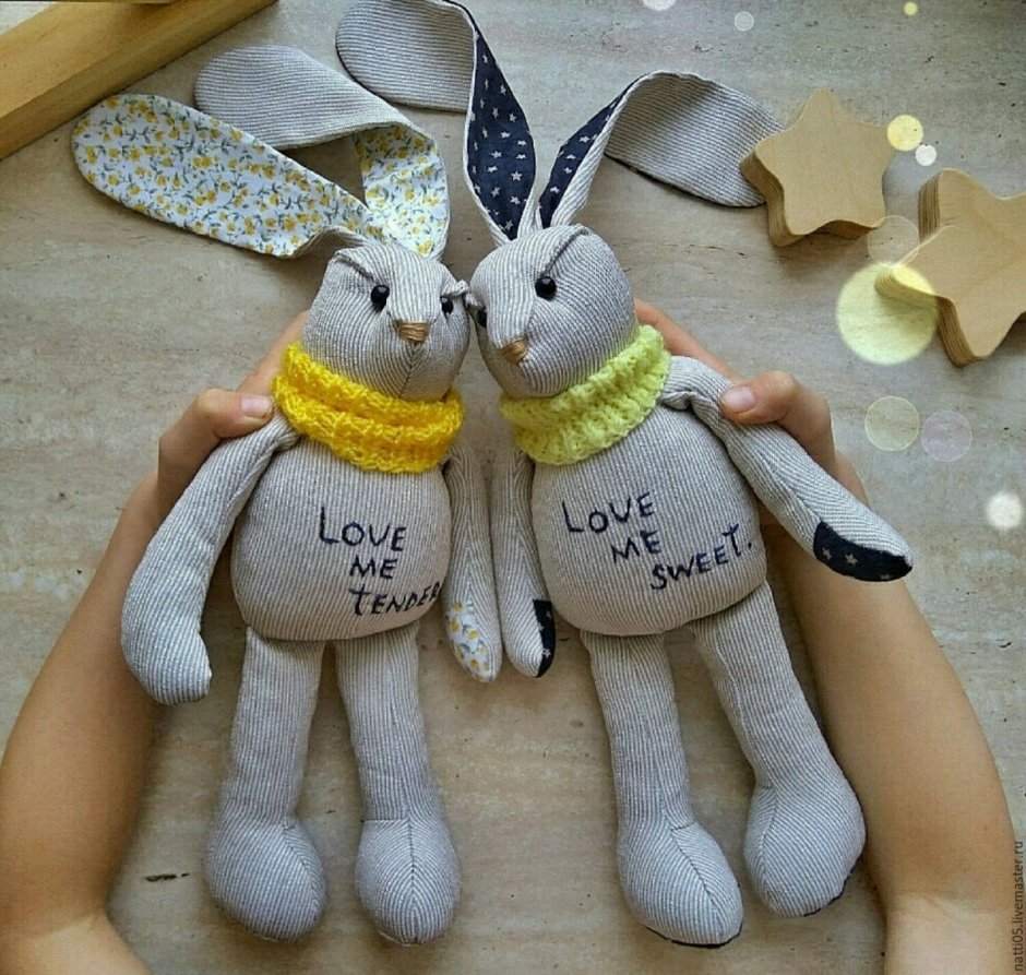 Коричневый кролик