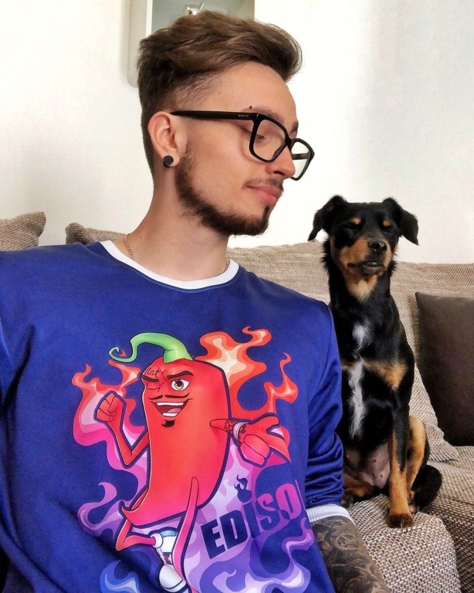 Эдуард перец