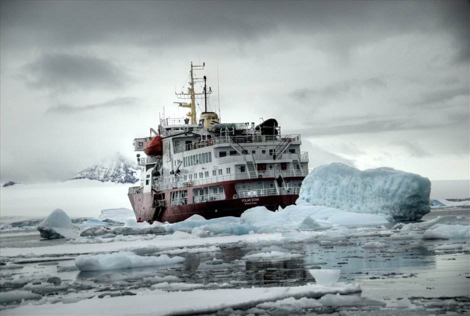 North Pole Snow Breaker