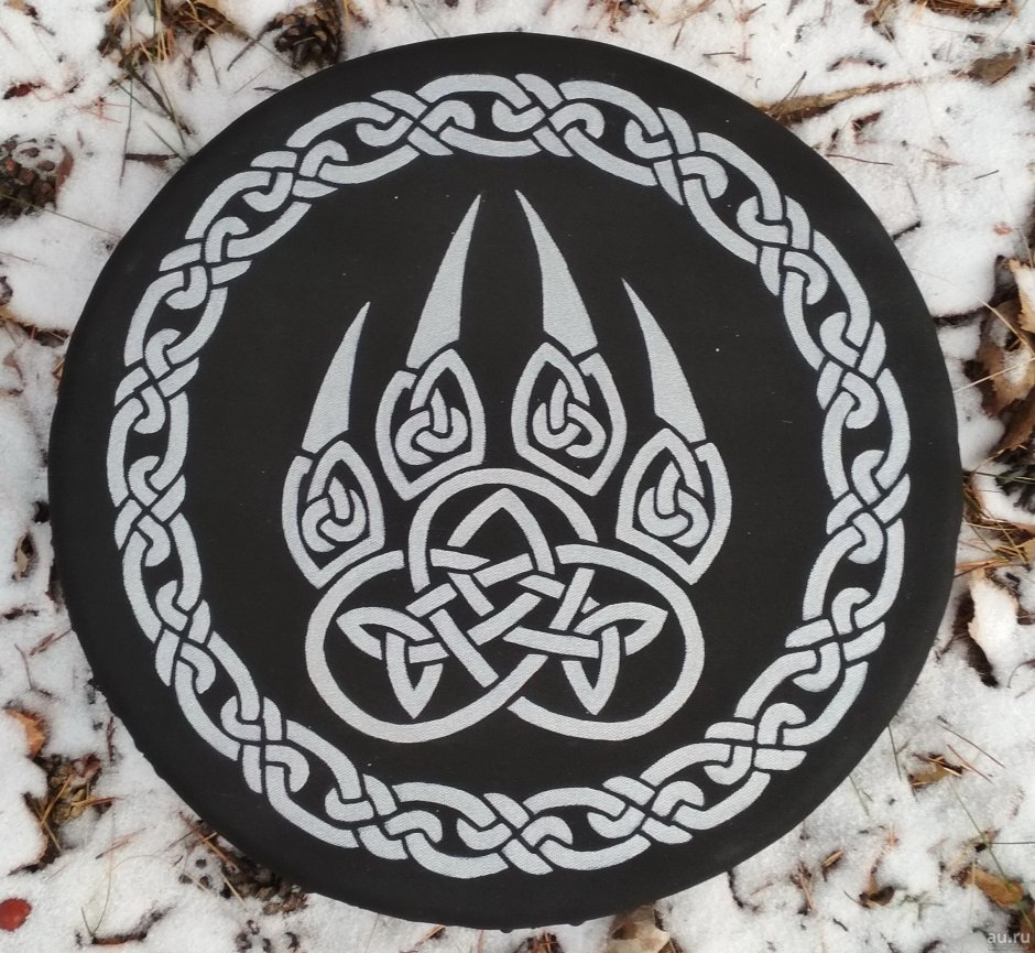 Велес лапа медведя символ