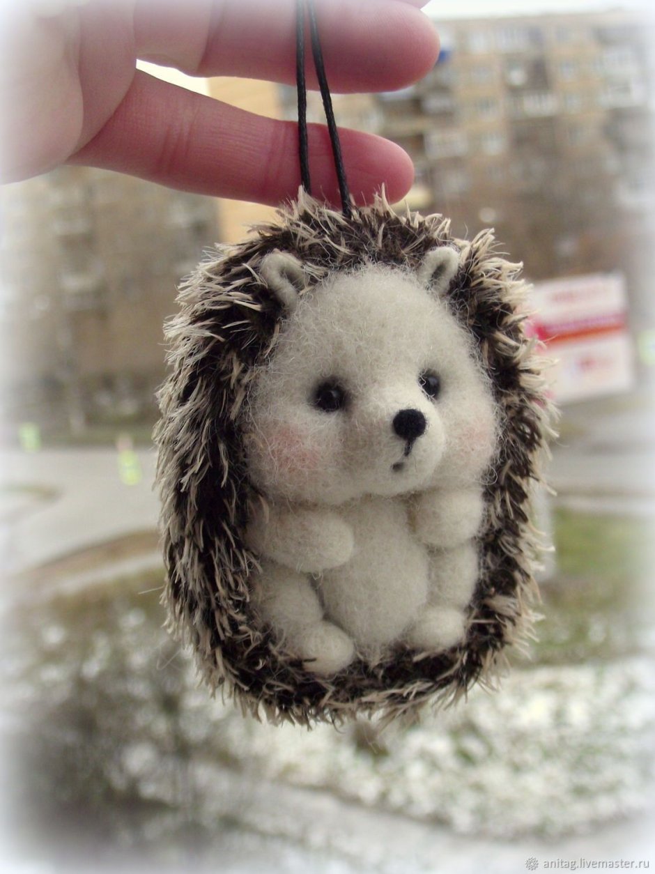 Ежик валяние из шерсти подвеска в машину