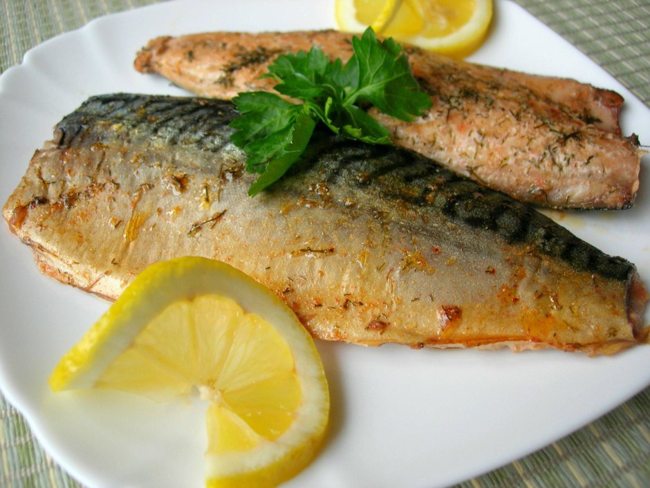 Рыба скумбрия запеченная