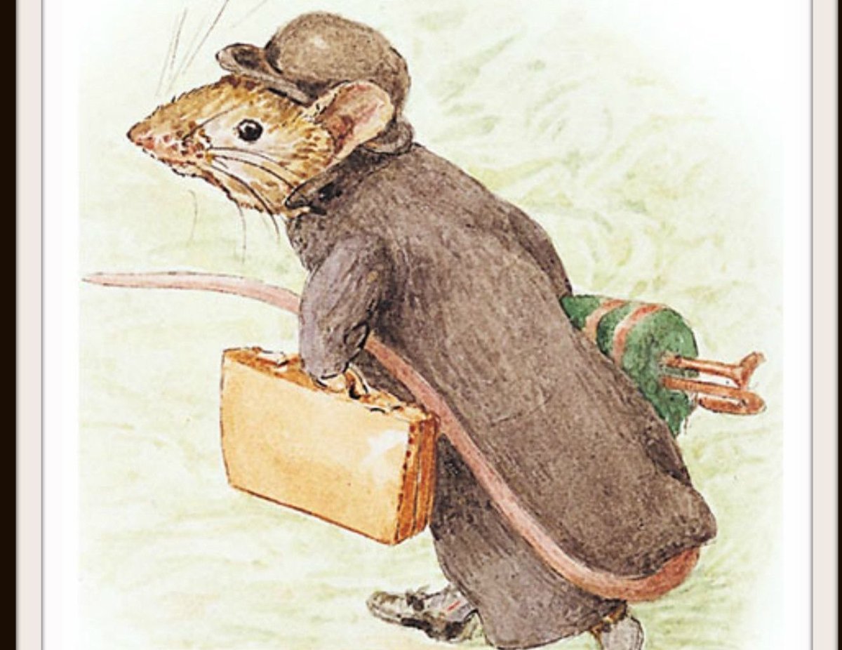 Наведи мышь. Мыши Беатрикс Поттер. Крыса с чемоданом. Мышь с чемоданом. Мышонок с чемоданом.