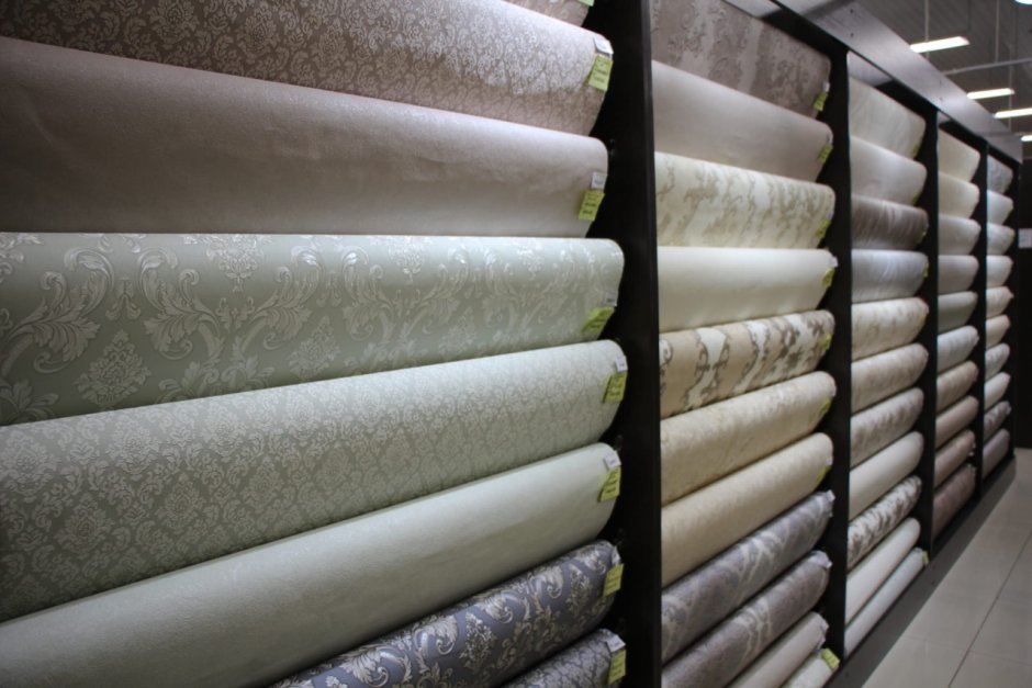 Остатки обоев в магазинах