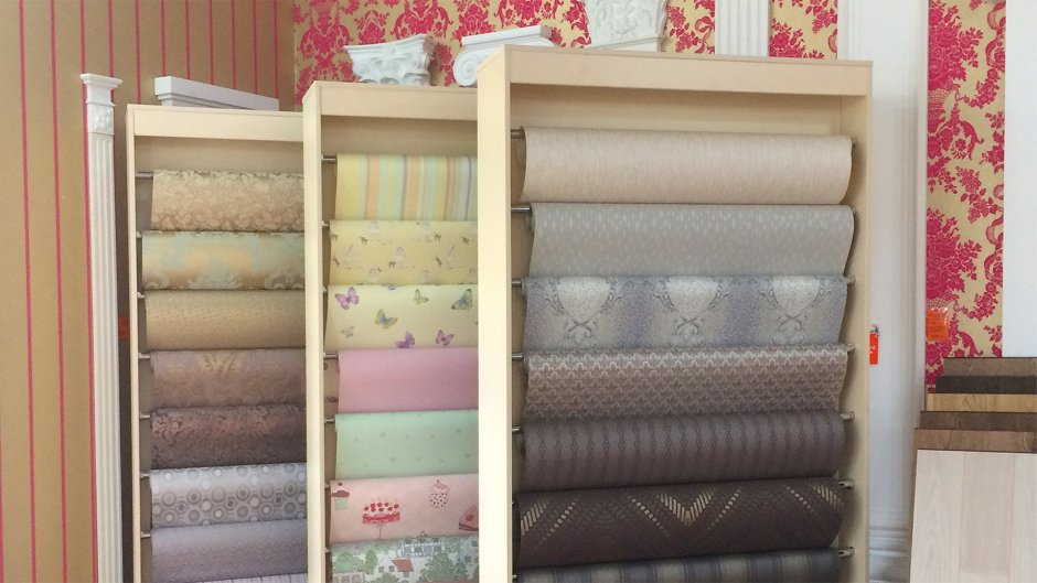 Стеллаж для рулонов обоев