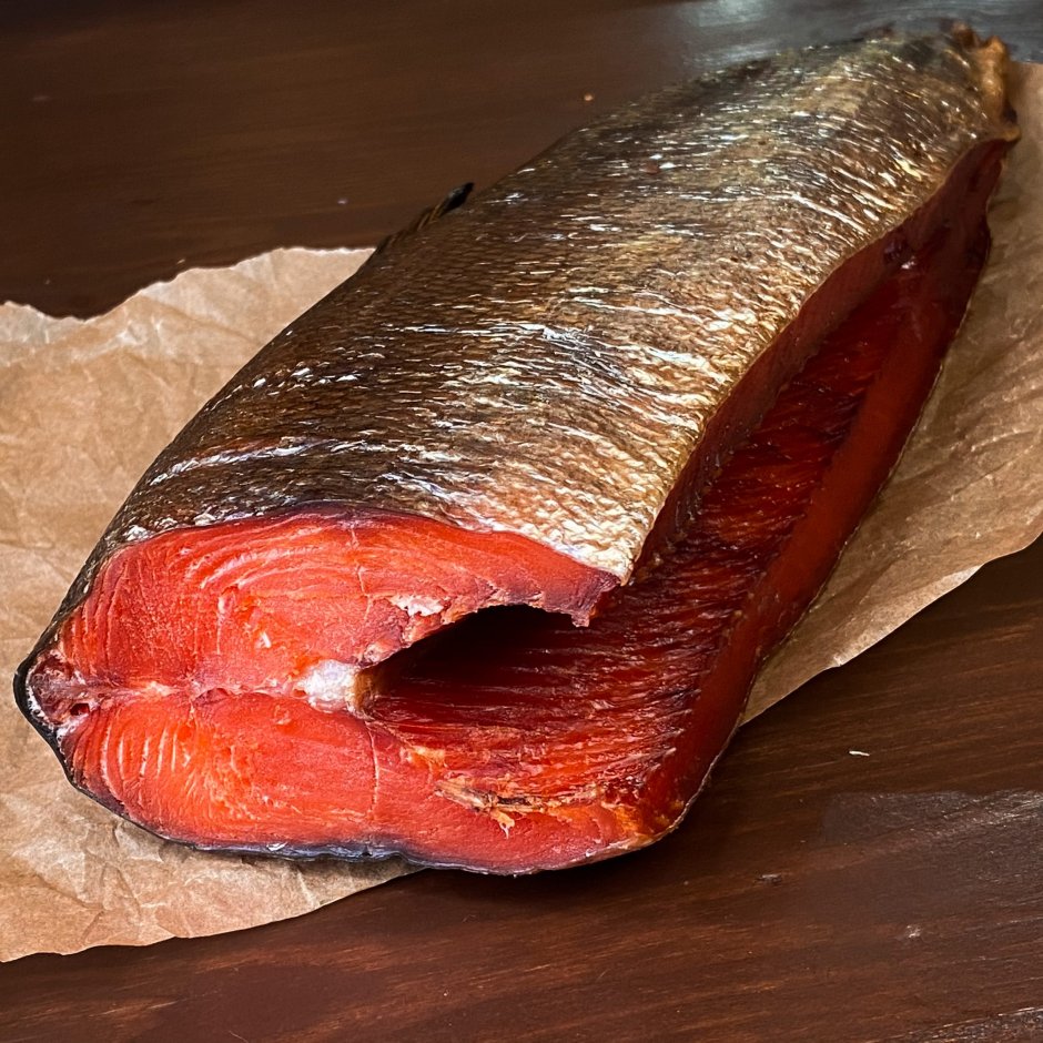 Красная рыба кижуч