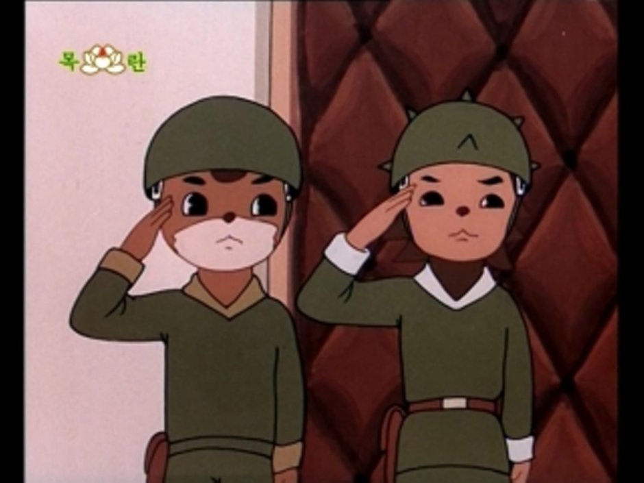 Бельчонок на еноте