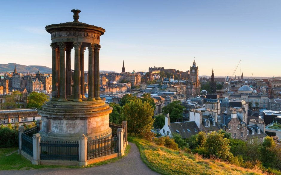 Возвышенность города Эдинбурга