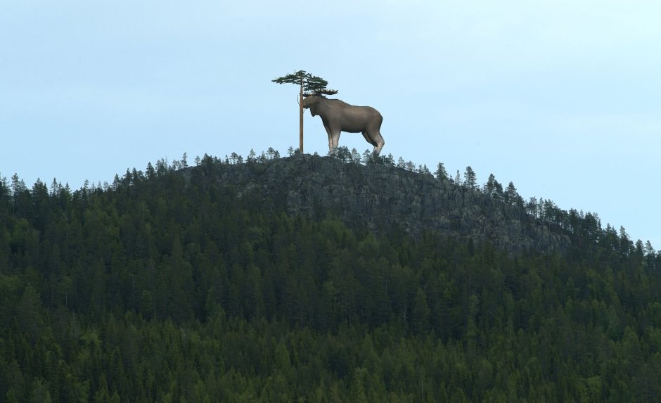 Гигантский Лось