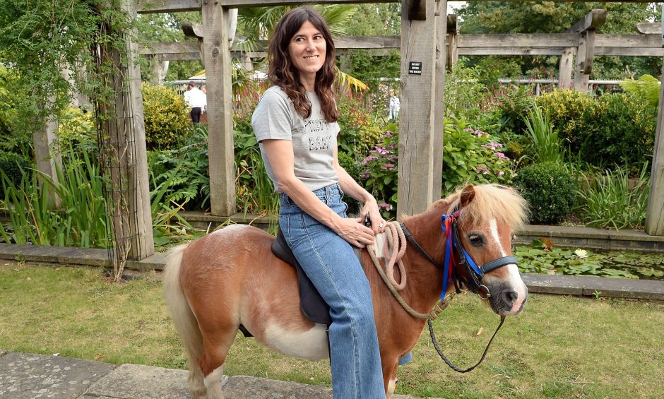 Riding lovers Martin