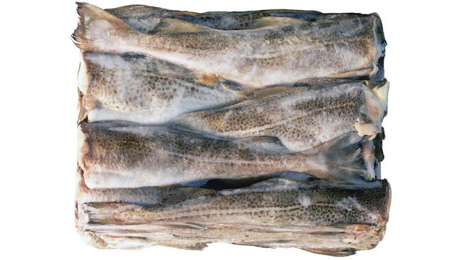 Минтай горячего копчения