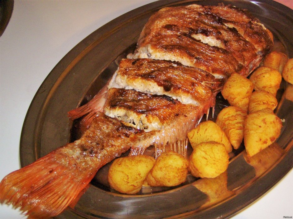 Морской окунь на гриле