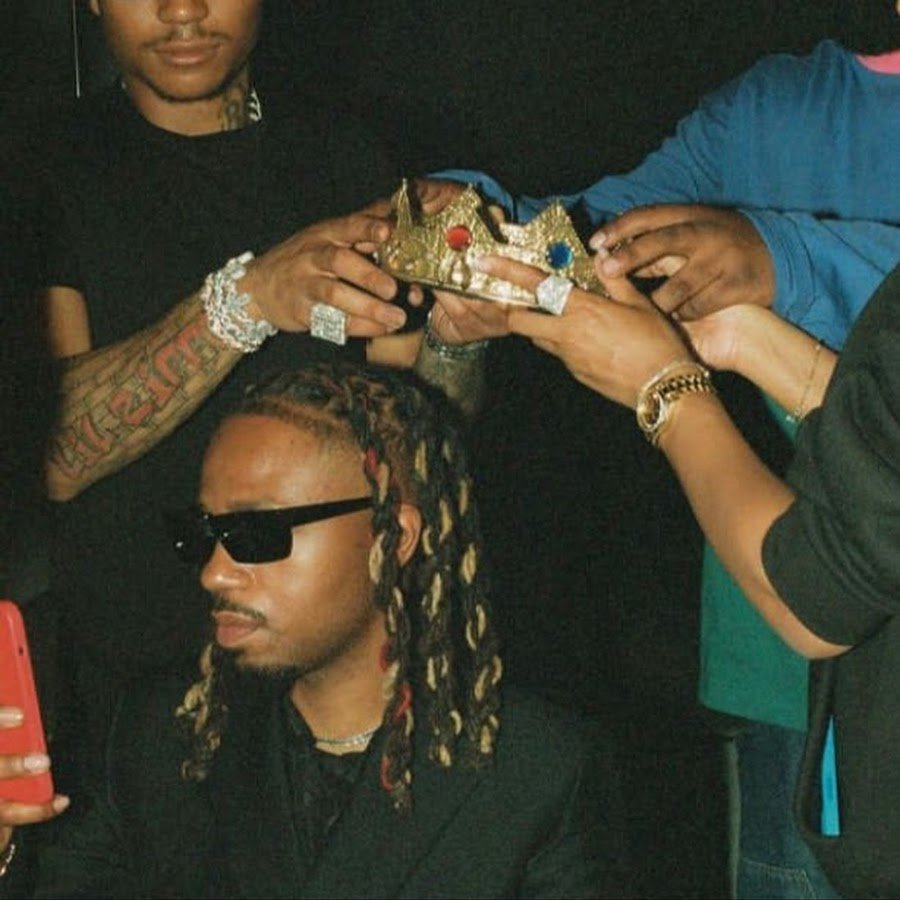 Собака скалится Эстетика