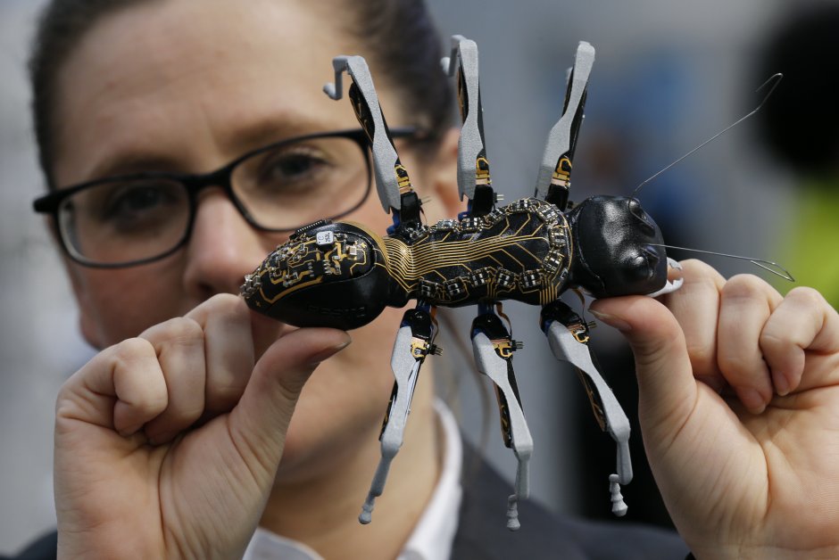 Робот-муравей BIONICANT