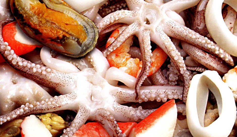 Осьминог в морском коктейле