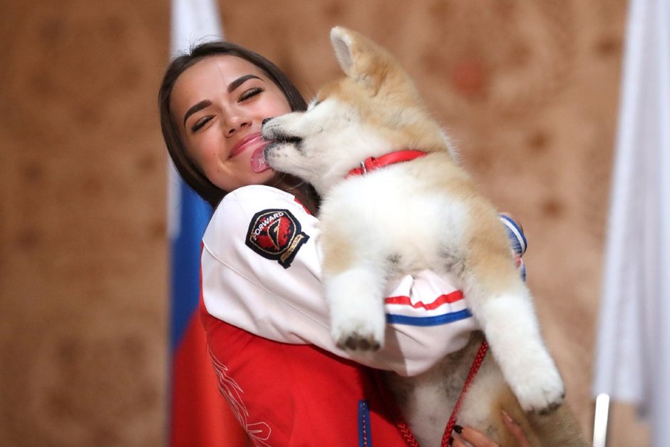 Собачка Этери Тутберидзе