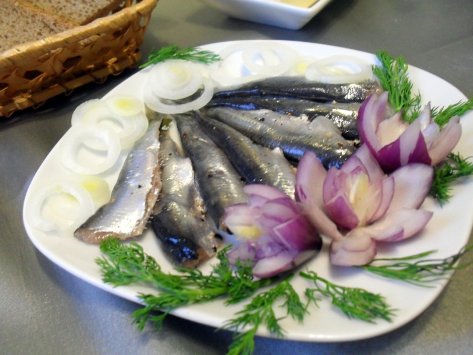 Сельдь скумбрия салака