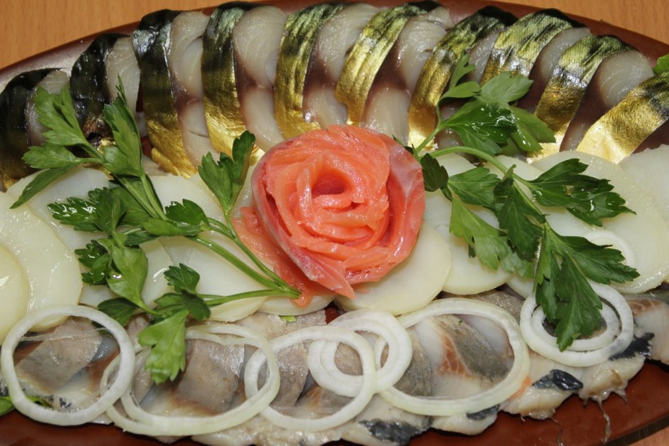 Ассорти Рыбное скумбрия сельдь