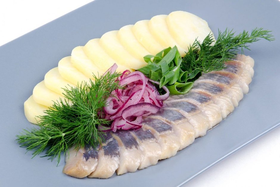 Сельдь с картофелем