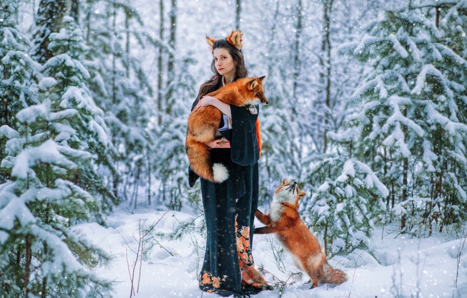 Зимняя фотосессия с лисой