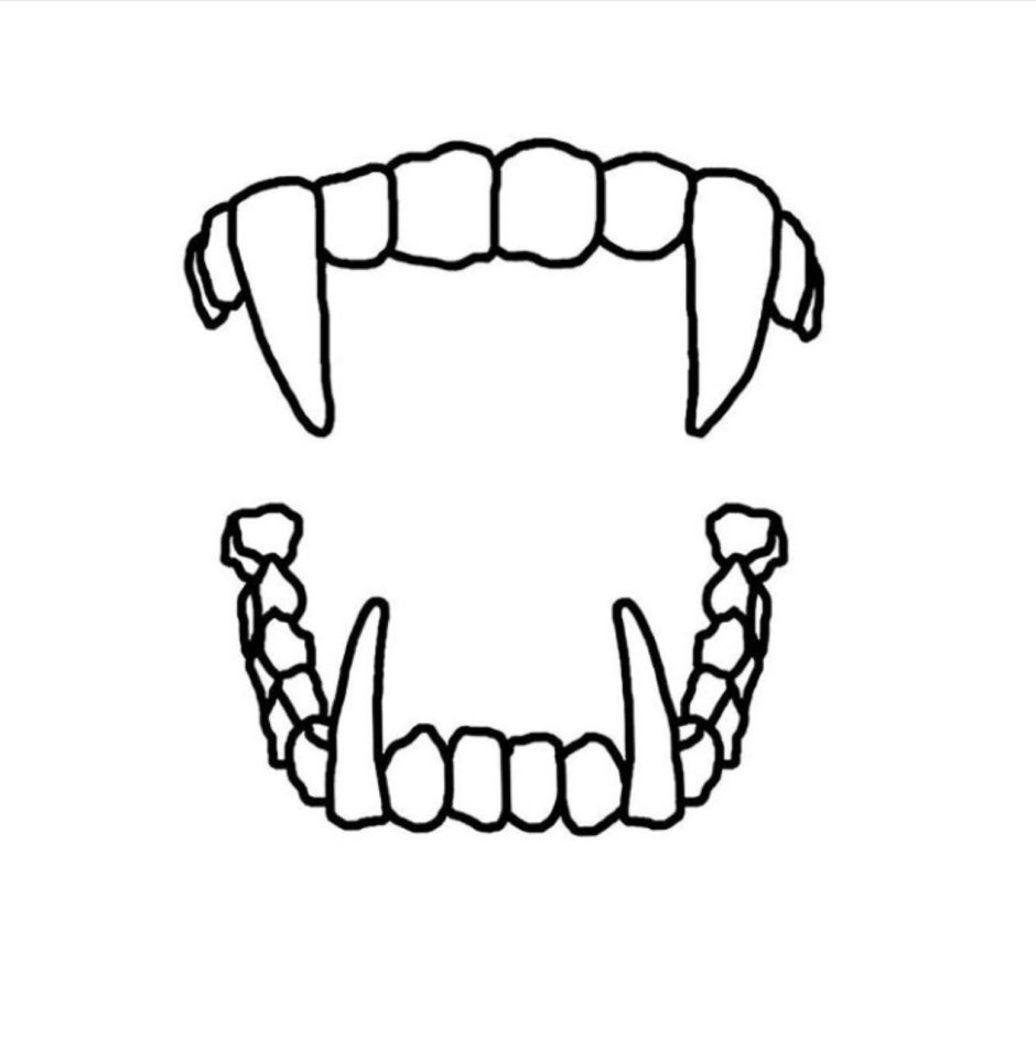 Коту чистят зубы щеткой