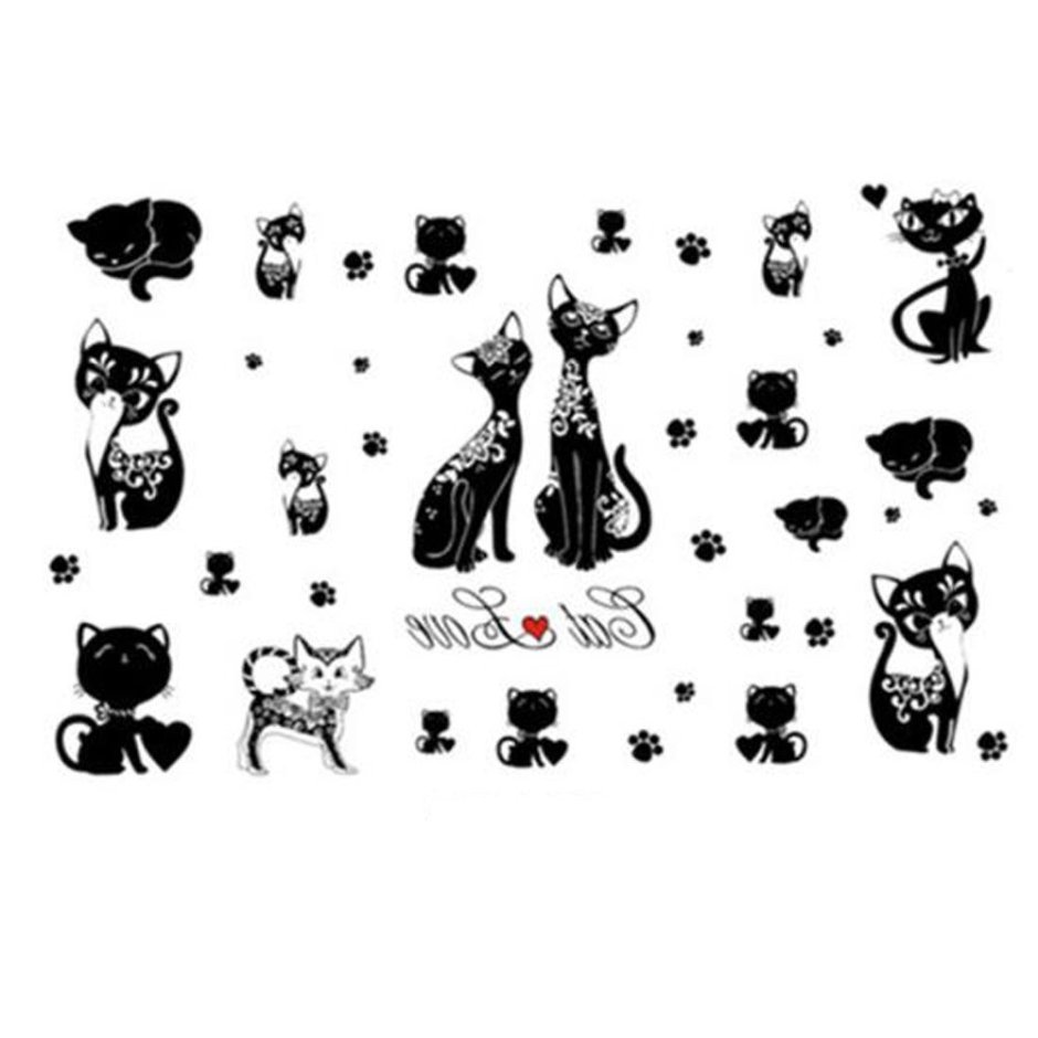 Маленькие чёрные наклейки