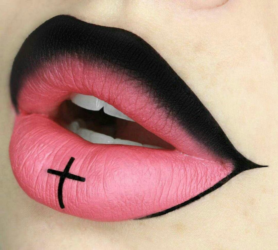 Необычный макияж губ