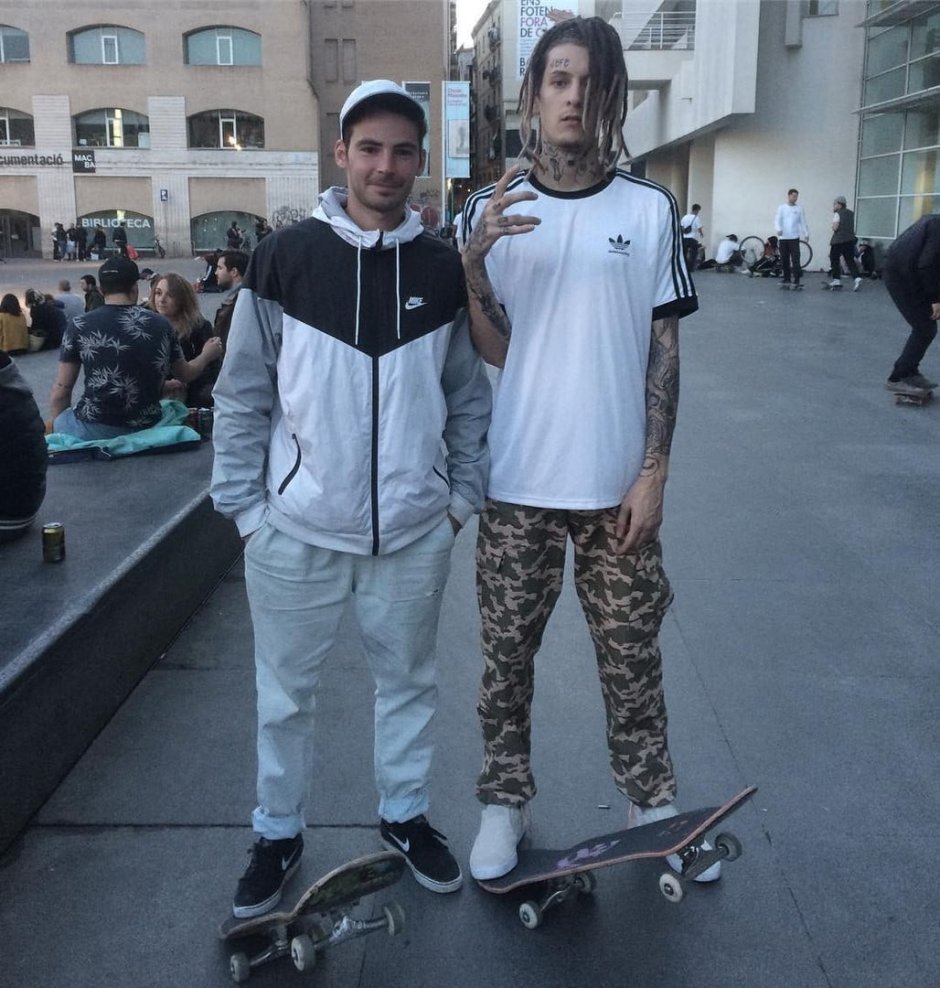 Кизару лицо