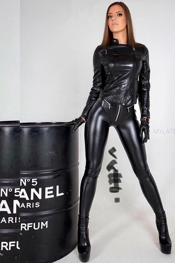 Латексные штаны