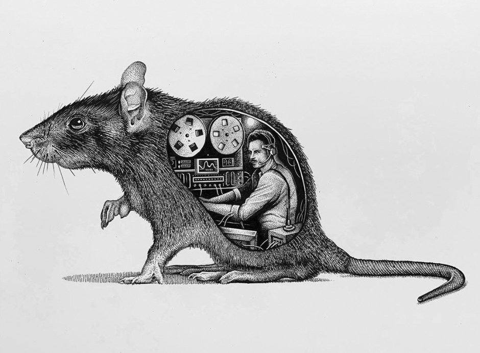 Коричневая мышь