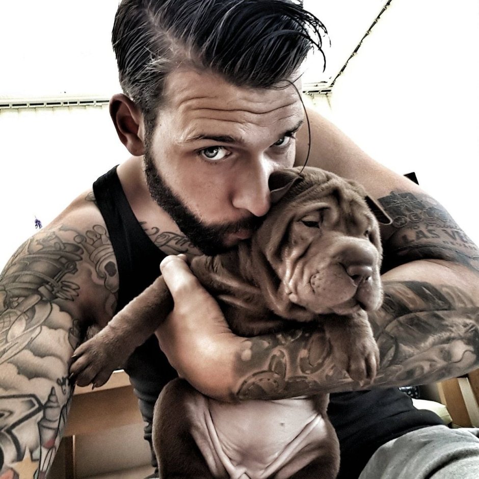 Брутальные парни с тату