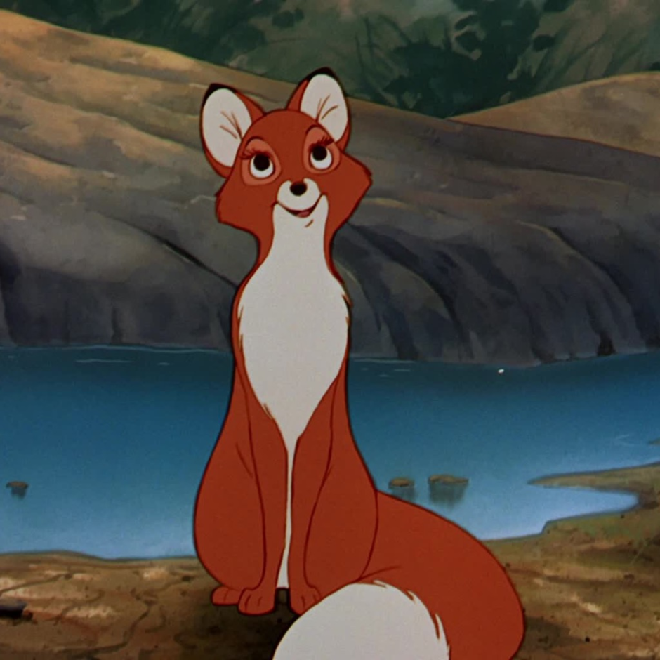 Лис и пёс Тод и Викси