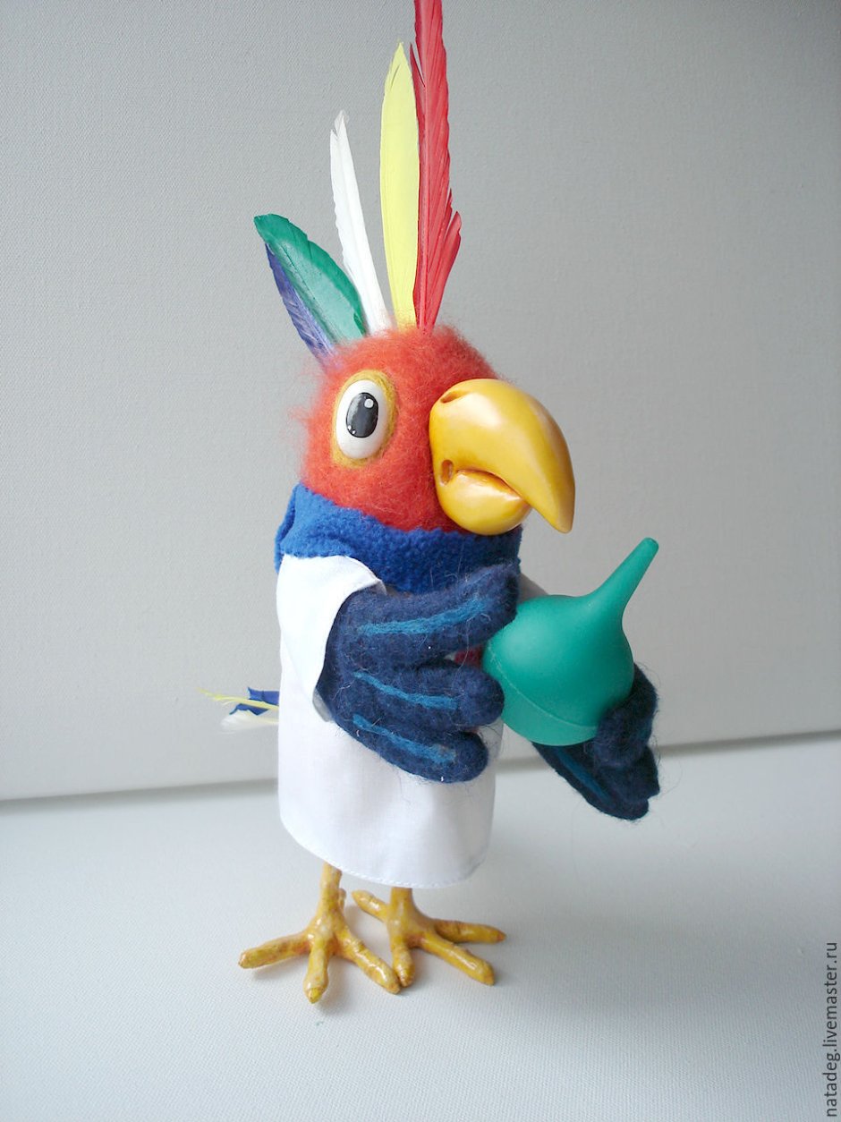 Попугай Карудо и доктор Айболит