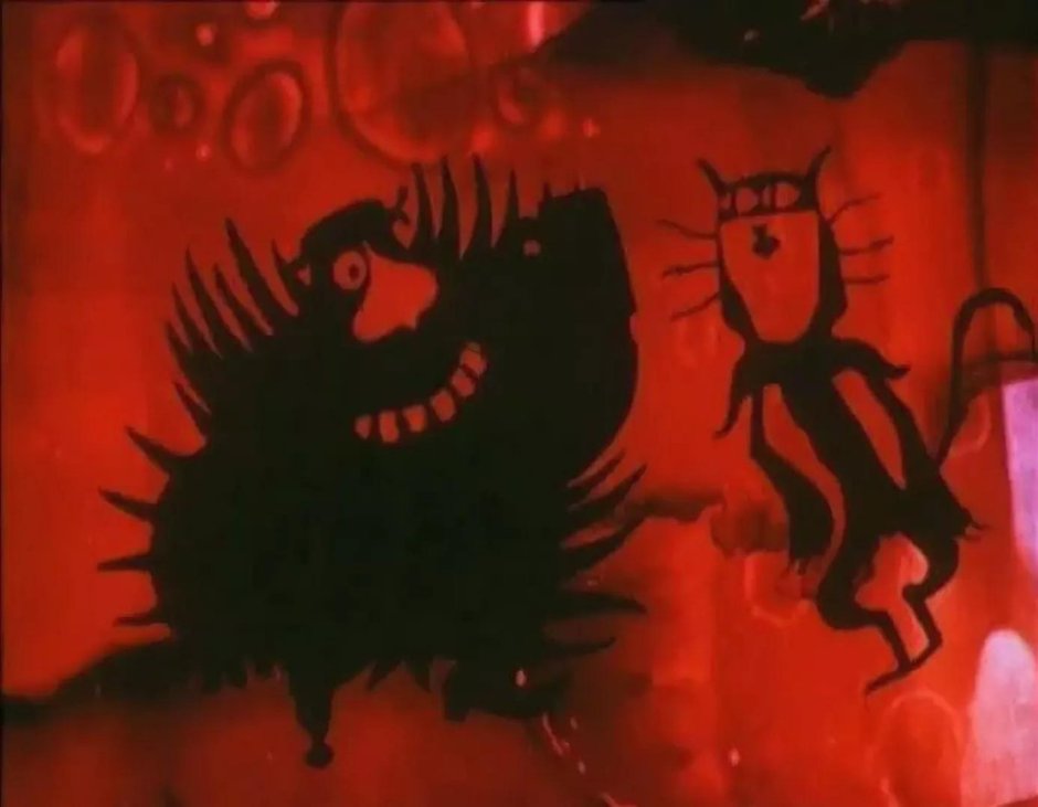 Голубой щенок кот и пират