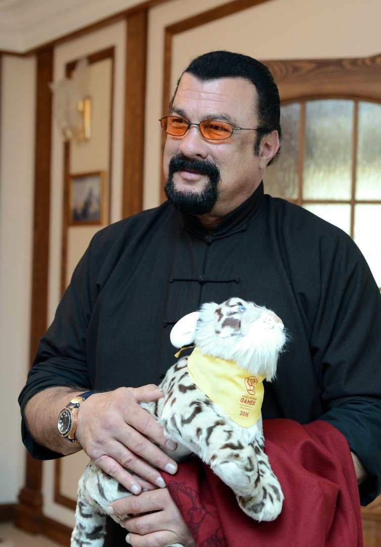 Леопард Стивена Сигала