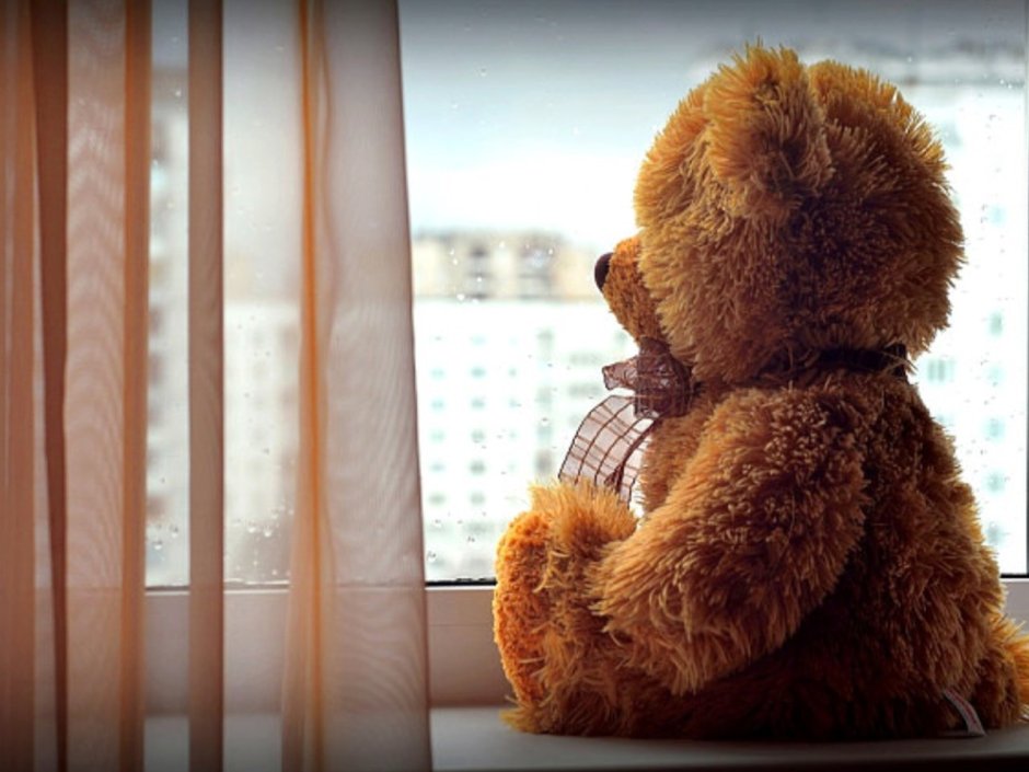 Грустный мишка