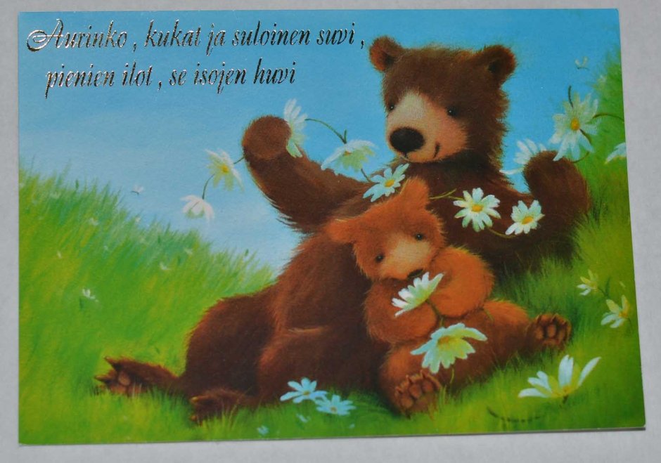 Мишка и цветы