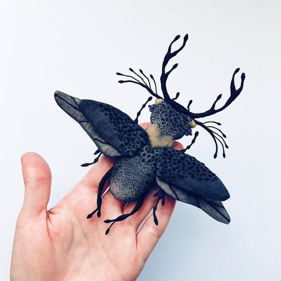 Жук из ткани